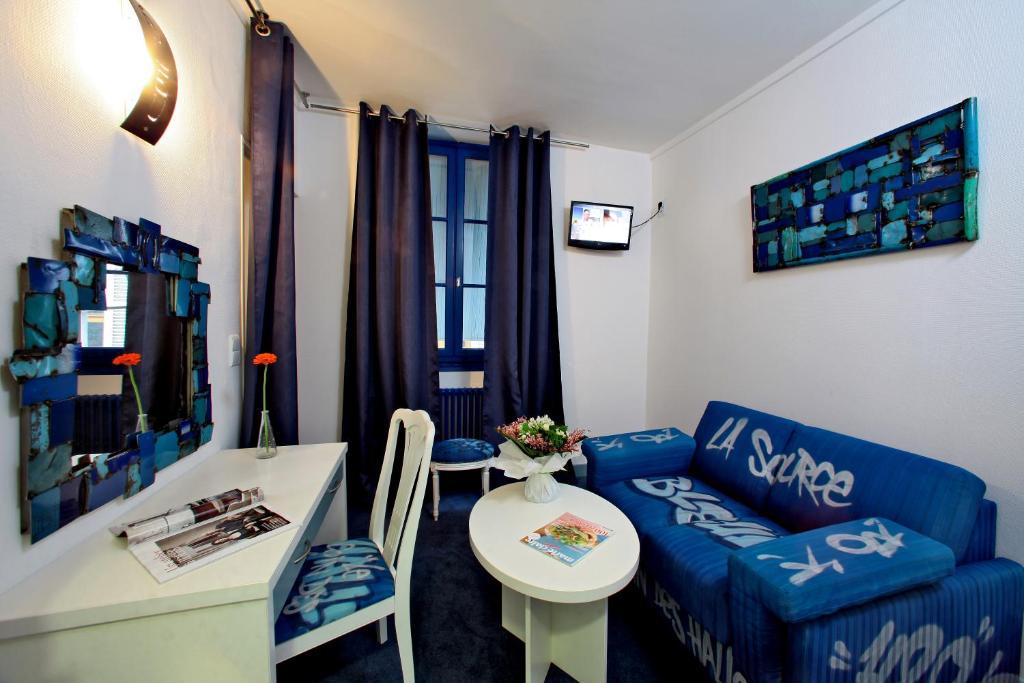 Hotel Le Coin Des Halles Cahors Ruang foto